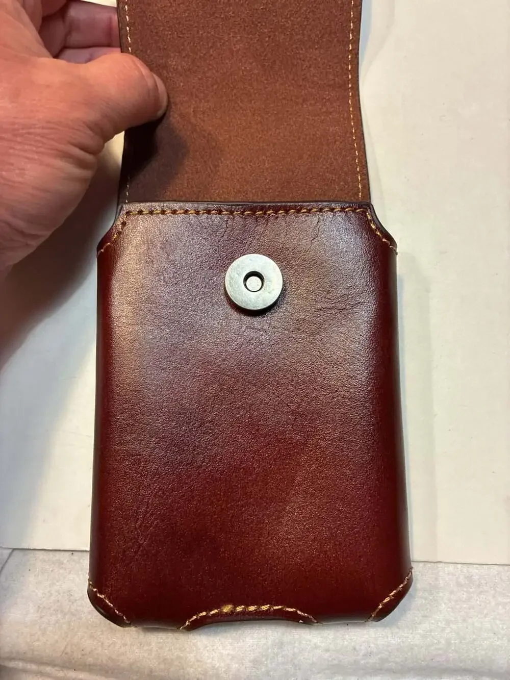 Montana West Leather Belt-Loop Cell Phone Holster with US Great Seal Embossing